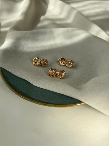 گوشواره میخی زنانه طرح سه گوش تراشدار ژوپینگ