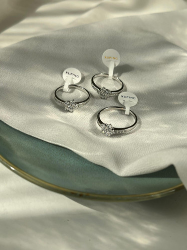 انگشتر گل جواهری ژوپینگXuping