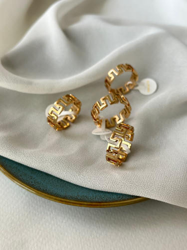 انگشتر طرح ورساچه ژوپینگ