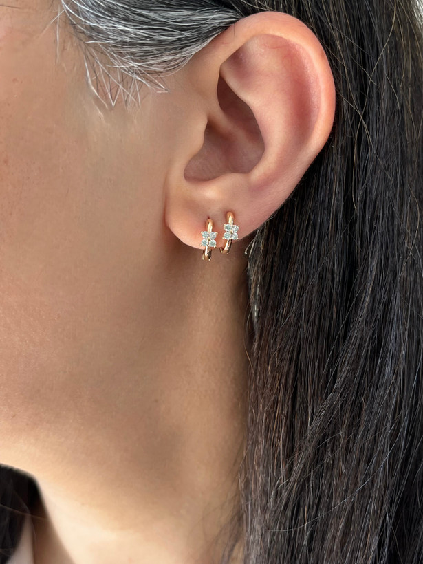 گوشواره حلقه ای کوچک گل جواهری ژوپینگ